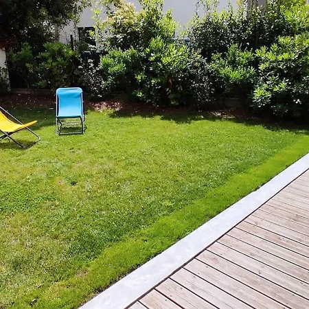 Avec Parking Et Jardin Prive. Apartmán
